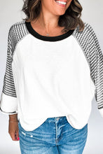 Load image into Gallery viewer, Striped Round Neck Raglan Sleeve Top
