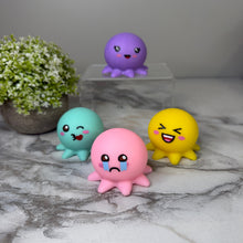Load image into Gallery viewer, Squishy Toy - Octopus + Faces
