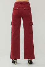 Load image into Gallery viewer, RISEN Full Size High Rise Wide Leg Cargo Jeans
