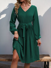 Load image into Gallery viewer, Lace V-Neck Long Sleeve Pleated Dress
