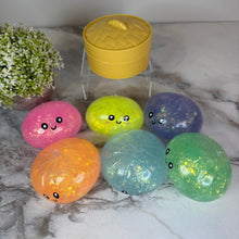 Load image into Gallery viewer, Squishy Toy - Viral Dumpling, Quick Squeeze Glitter - Mint
