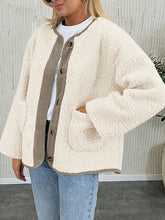 Load image into Gallery viewer, Contrast Button Up Sherpa Jacket with Pockets
