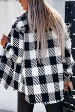 Load image into Gallery viewer, Plaid Button Up Long Sleeve Jacket
