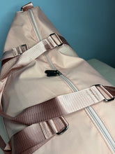Load image into Gallery viewer, The Cloud Weekender Overnight Duffle - Solids
