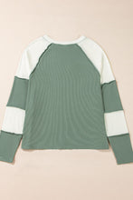 Load image into Gallery viewer, Color Block Round Neck Raglan Sleeve Top
