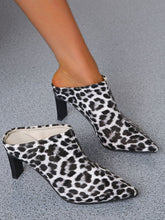 Load image into Gallery viewer, PU Leather Leopard Point Toe Pumps
