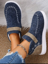 Load image into Gallery viewer, Contrast Round Toe Buckle Sneakers
