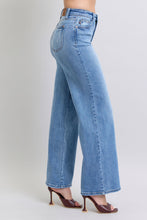 Load image into Gallery viewer, Judy Blue Full Size Wide Leg Jeans with Pockets
