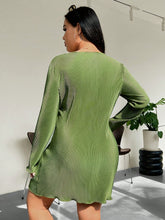 Load image into Gallery viewer, Honey Plus Size Lettuce Hem Round Neck Long Sleeve Dress
