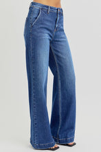 Load image into Gallery viewer, RISEN Full Size High Rise Wide Leg Jeans with Slanted Pockets
