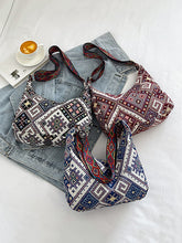 Load image into Gallery viewer, Geometric Adjustable Strap Crossbody Bag
