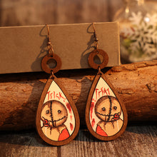 Load image into Gallery viewer, Wooden Teardrop Shape Earrings
