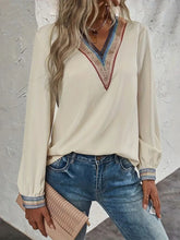 Load image into Gallery viewer, Contrast V-Neck Long Sleeve Blouse
