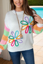 Load image into Gallery viewer, Color Block Round Neck Sweater
