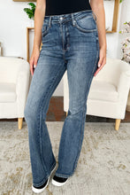 Load image into Gallery viewer, Judy Blue Full Size High Waist Tummy Control Flare Jeans
