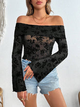 Load image into Gallery viewer, Off-Shoulder Flare Sleeve Lace Top
