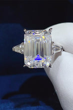 Load image into Gallery viewer, 10 Carat Moissanite 925 Sterling Silver Ring
