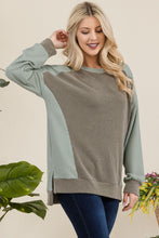 Load image into Gallery viewer, Celeste Full Size High-Low Contrast Round Neck Sweatshirt
