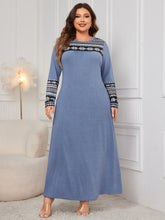 Load image into Gallery viewer, Plus Size Printed Round Neck Long Sleeve Dress
