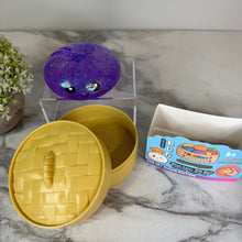 Load image into Gallery viewer, Squishy Toy - Viral Dumpling, Slow Rise Glitter - Purple
