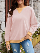 Load image into Gallery viewer, Contrast Round Neck Long Sleeve Sweatshirt
