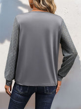 Load image into Gallery viewer, V-Neck Long Sleeve Top
