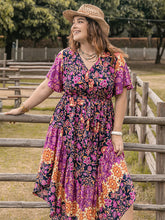 Load image into Gallery viewer, Plus Size Printed V-Neck Flutter Sleeve Midi Dress
