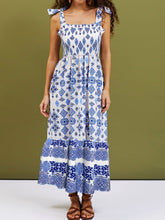 Load image into Gallery viewer, Smocked Printed Square Neck Cami Dress
