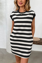 Load image into Gallery viewer, Contrast Striped Round Neck Short Sleeve Mini Dress
