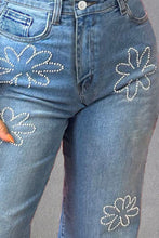 Load image into Gallery viewer, Rhinestone Straight Jeans with Pockets
