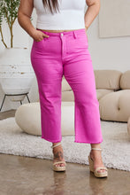 Load image into Gallery viewer, RFM Crop Chloe Full Size Tummy Control High Waist Raw Hem Jeans
