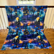 Load image into Gallery viewer, Blanket Halloween #17 - Haunted House - PREORDER ends 7/25
