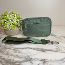 Load image into Gallery viewer, Rue - Nylon Wristlet Wallet - Olive Green
