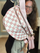 Load image into Gallery viewer, Roni - Nylon Crossbody - Light Pink
