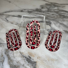 Load image into Gallery viewer, Jumbo Paperclip - Pink Animal Print
