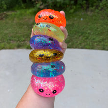 Load image into Gallery viewer, Squishy Toy - Viral Dumpling, Slow Rise Glitter - Gold
