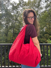 Load image into Gallery viewer, Serena Handbag - PREORDER 6/9-6/12
