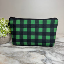 Load image into Gallery viewer, Pouch - Green Plaid
