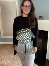 Load image into Gallery viewer, Roni - Checkered - Nylon Crossbody - Dark Green -
