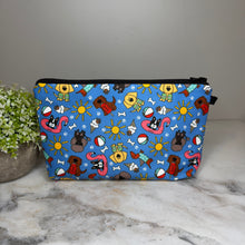 Load image into Gallery viewer, Pouch - Summer Dogs

