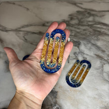 Load image into Gallery viewer, Jumbo Paperclip - Blue Gold Glitter
