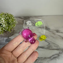 Load image into Gallery viewer, Squishy Toy - Clear Turtle
