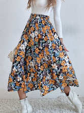 Load image into Gallery viewer, Printed Elastic Waist Midi Skirt
