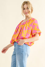 Load image into Gallery viewer, And The Why Full Size Printed Satin Bubble Hem Top
