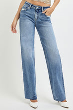 Load image into Gallery viewer, RISEN Full Size High Rise Straight Leg Jeans with Pockets
