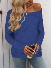 Load image into Gallery viewer, Full Size Heathered Long Sleeve Top
