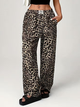 Load image into Gallery viewer, Leopard Wide Leg Pants with Pockets
