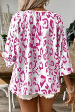 Load image into Gallery viewer, Leopard V-Neck Three-Quarter Sleeve Blouse
