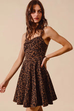 Load image into Gallery viewer, b432efd1c90d4f8db28e5047d1dd56ab-Max-Origin
