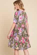 Load image into Gallery viewer, BOMBOM Flower Print V-Neck Ruched Dress
